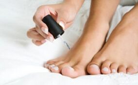 Treatment with varnish